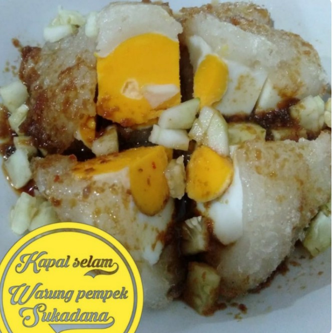 Pempek Kapal Selem