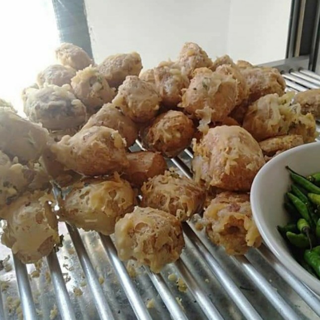 Tahu Isi