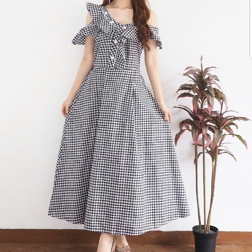  Dress Kiki Kotak Hitam 