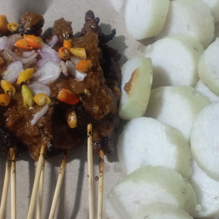 1 Paket Sate Daging Sapi