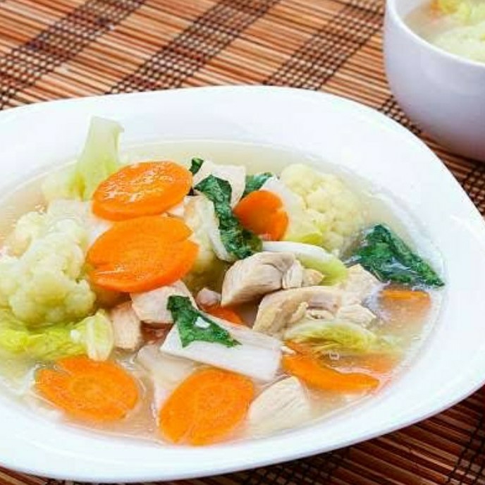 11 Capcay Kuah Ayam