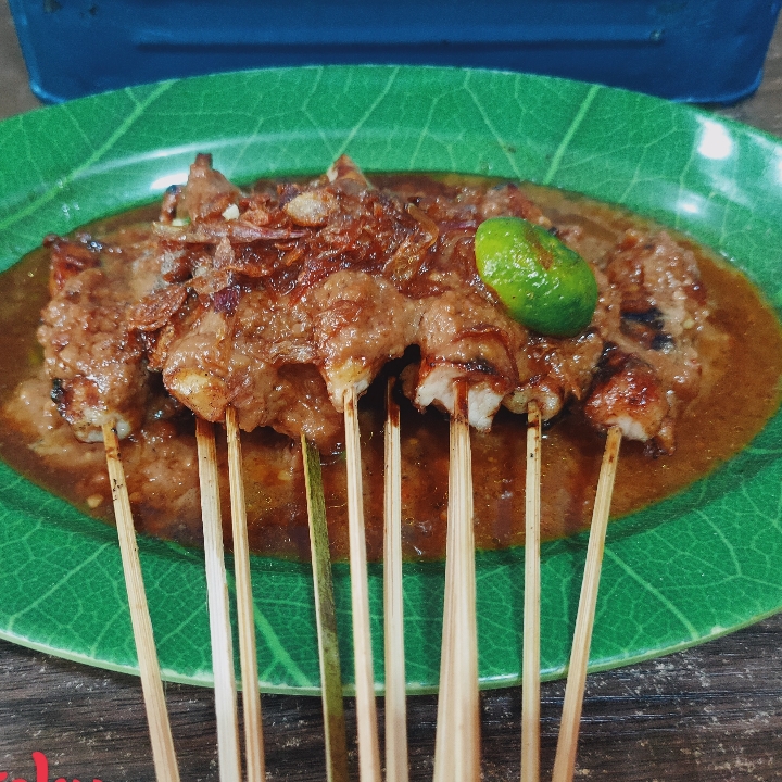 1porsi Sate Kambing Bumbu Kacang