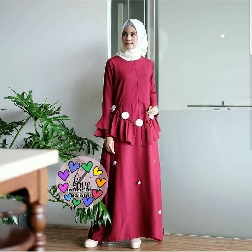 57 Maxy Geraldine Maroon