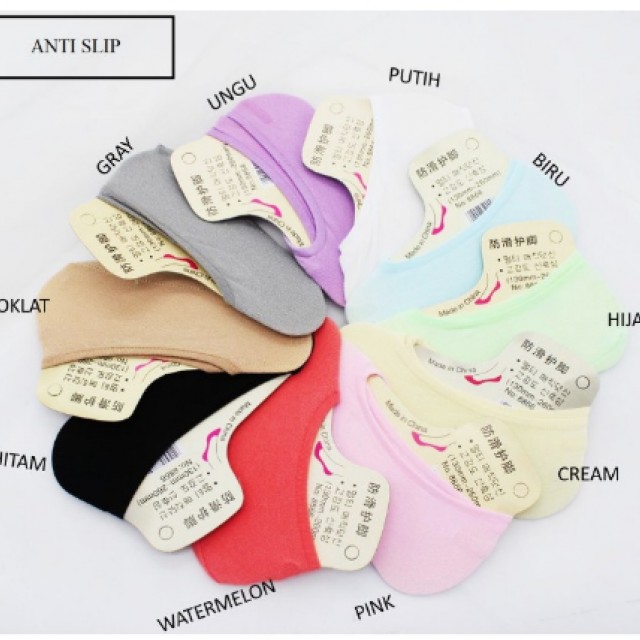 A1-131 Kaos kaki Anti Slip