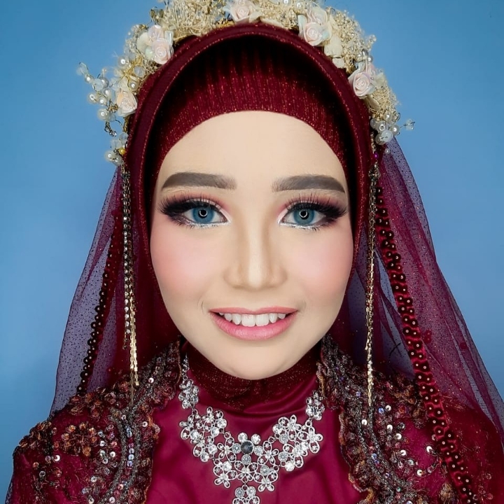 AIMA MAKE UP 2