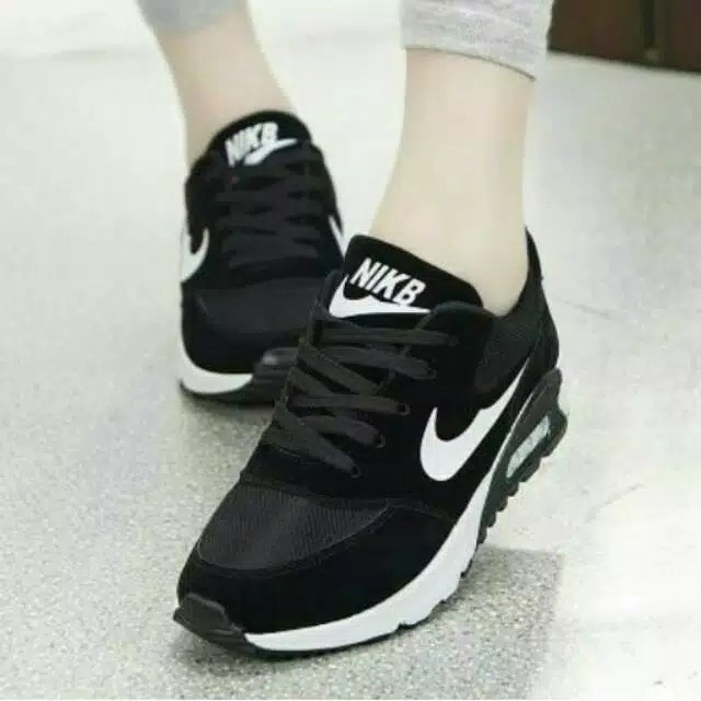 AIRMAX REPLIKA NKE HITAM