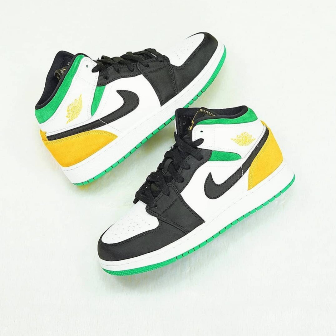 AJ 1 Mid Oakland