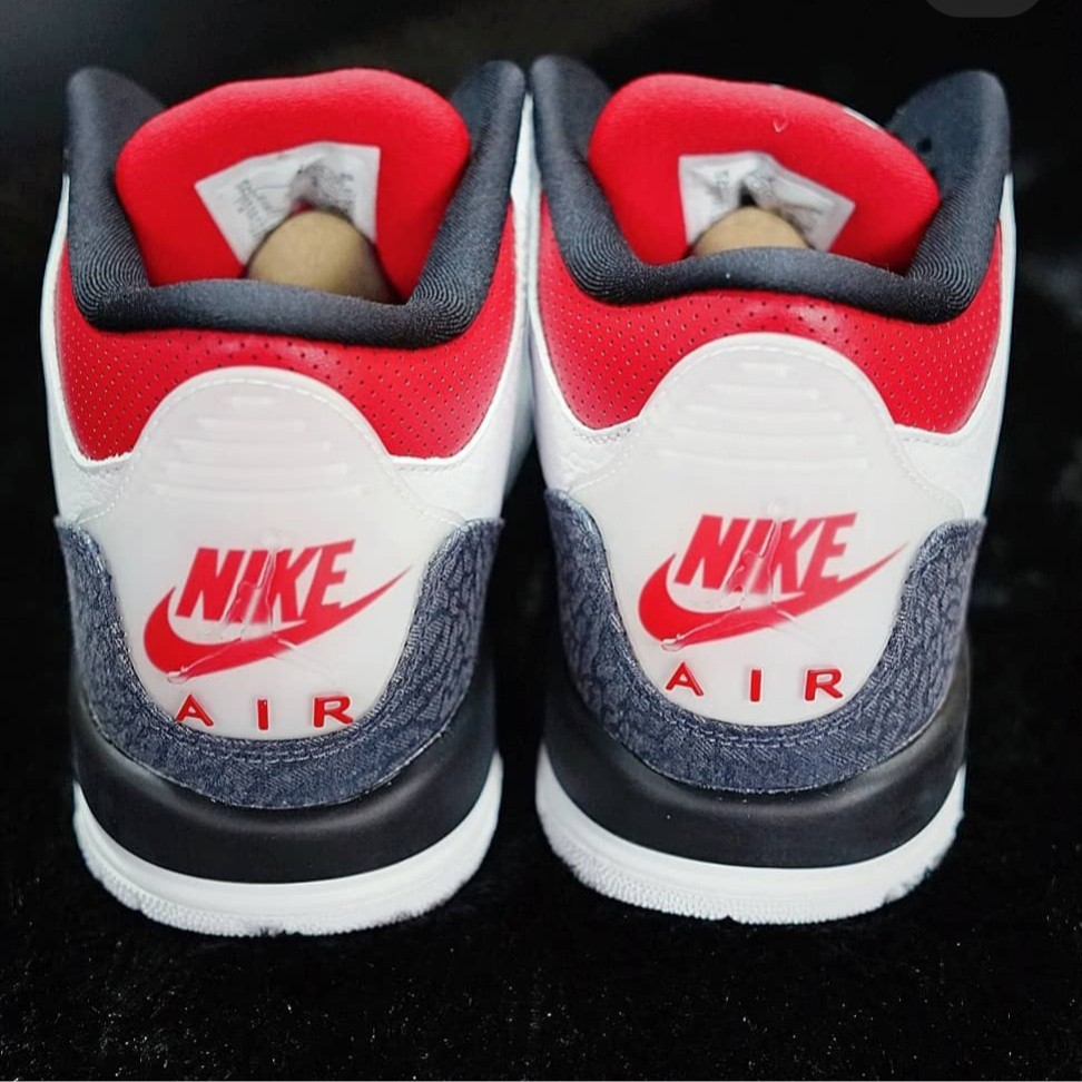 AJ 3 RETRO SE Fire Read Denim
