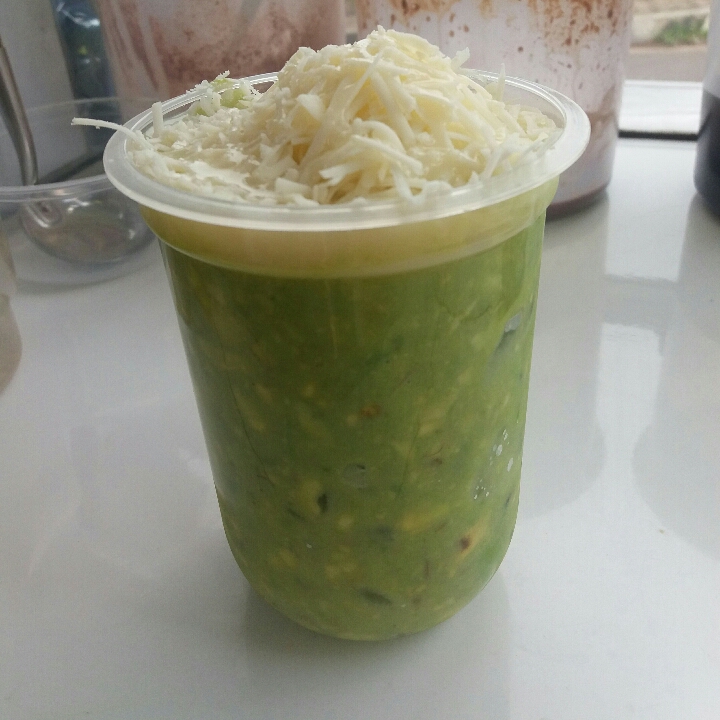 ALPUKAT KOCOK KEJU