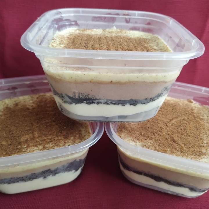 AM Dessert Box Tiramisu