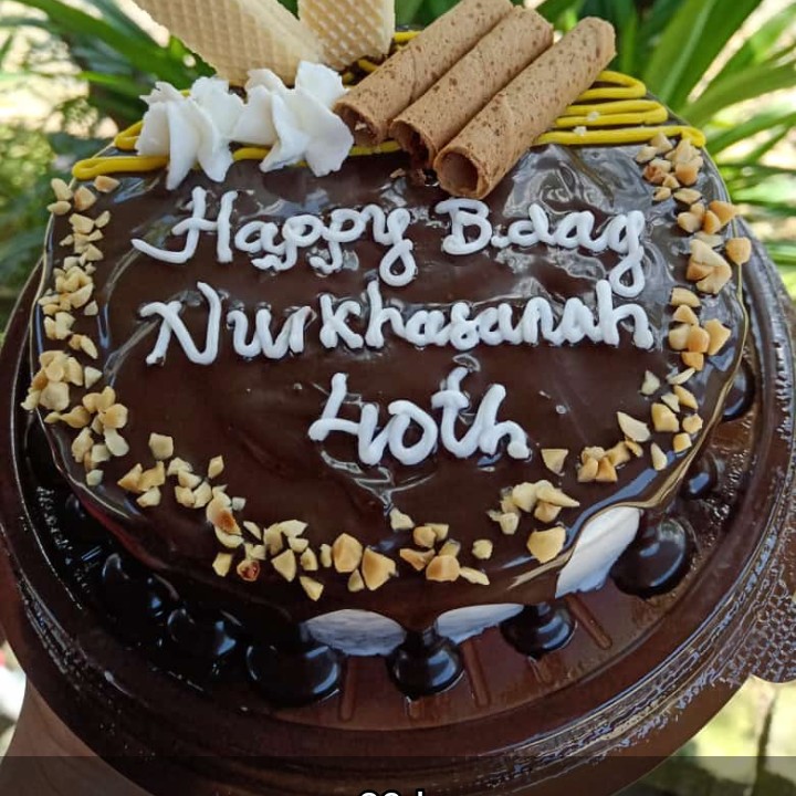 AMUBY cake 4