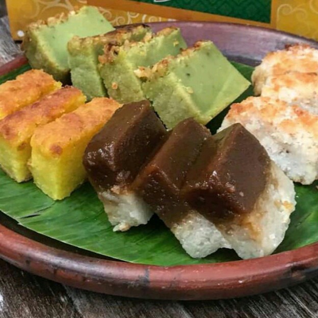 ANEKA KUE SEDAP KUE SPESIAL CAMPUR DANGAITEPUR BANDAGADING GALUH 1 B