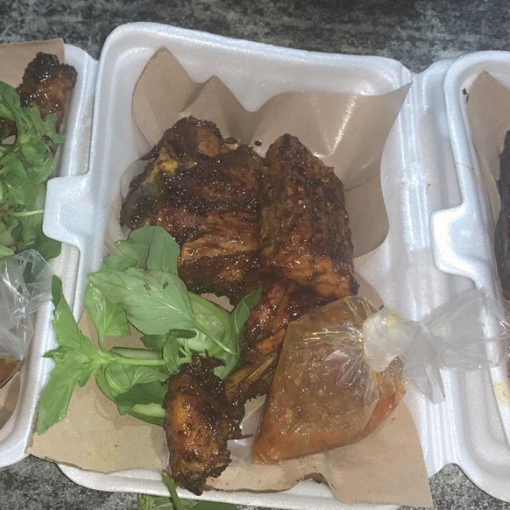 AYAM BAKAR 