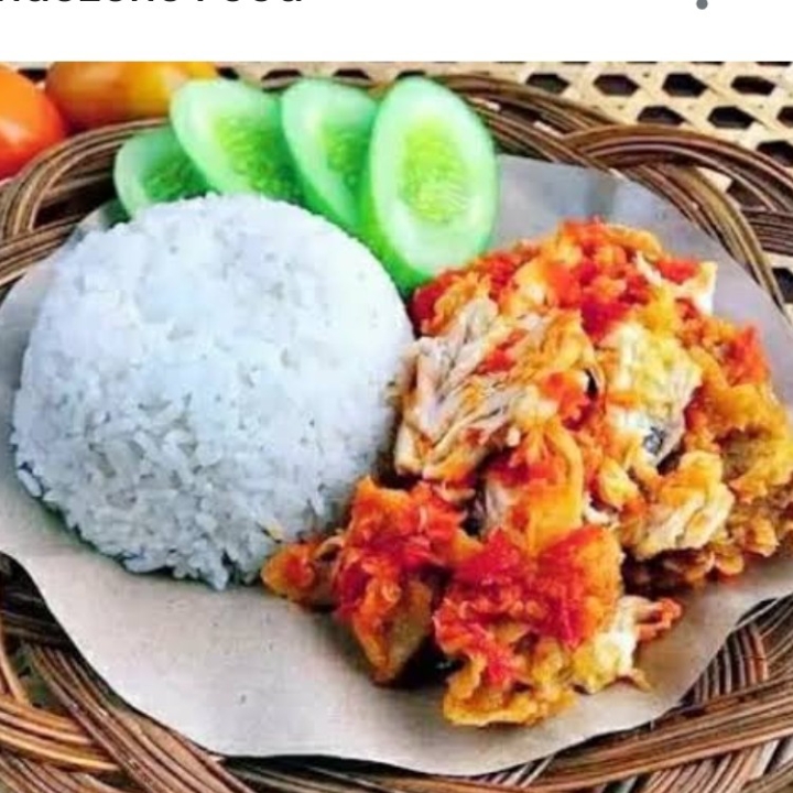 AYAM GEPREK DAN ES TEH MANIS 