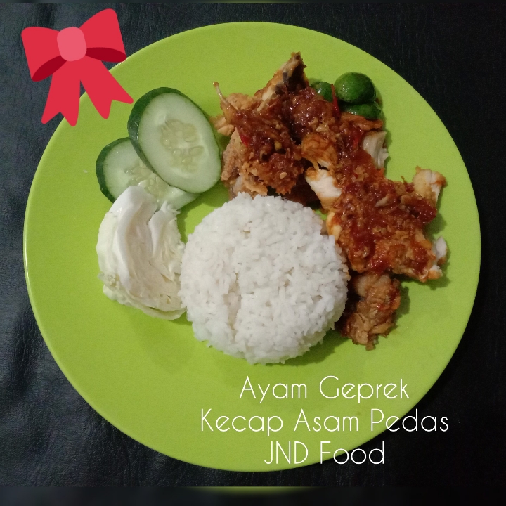 AYAM GEPREK KECAP ASAM PEDAS