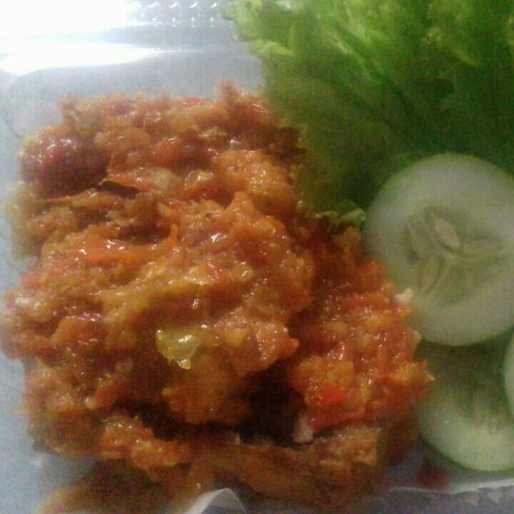AYAM GEPREK MADU