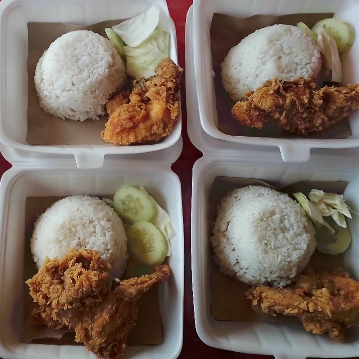 AYAM GEPREK NASI DAN TEH ES 