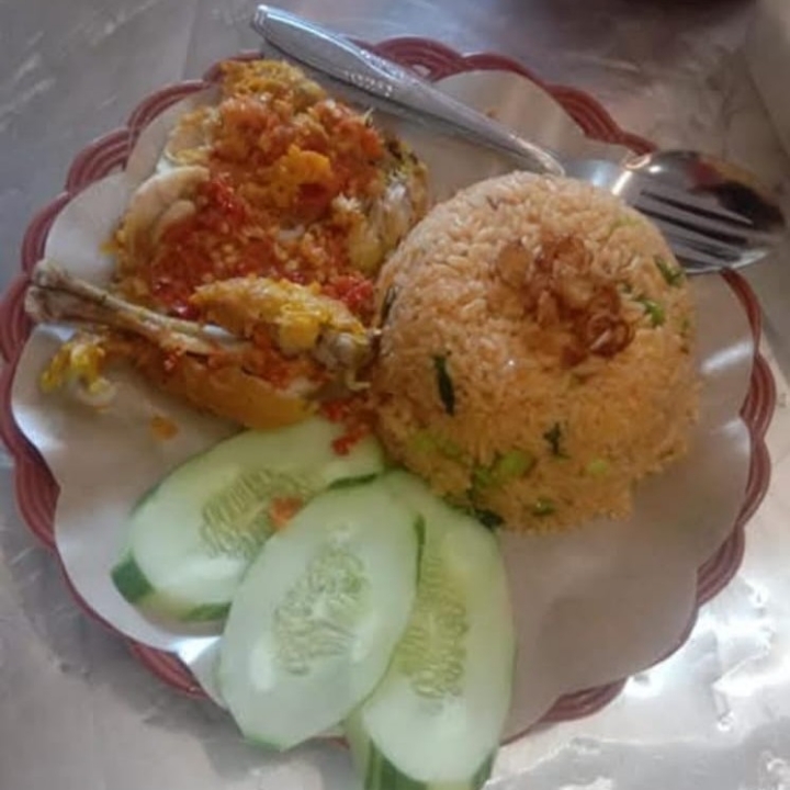 AYAM GEPREK PAKET LEBAY