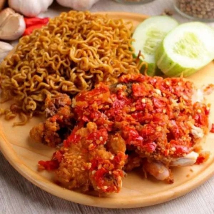 AYAM GEPREK PAKET SANTUY
