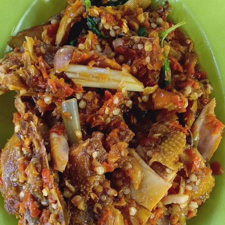 AYAM KAMPUNG RICA-RICA