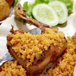 AYAM KAMPUNG KREMES