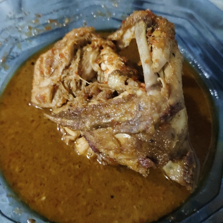 AYAM MERCON