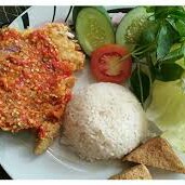 AYAM PENYET ROOFID