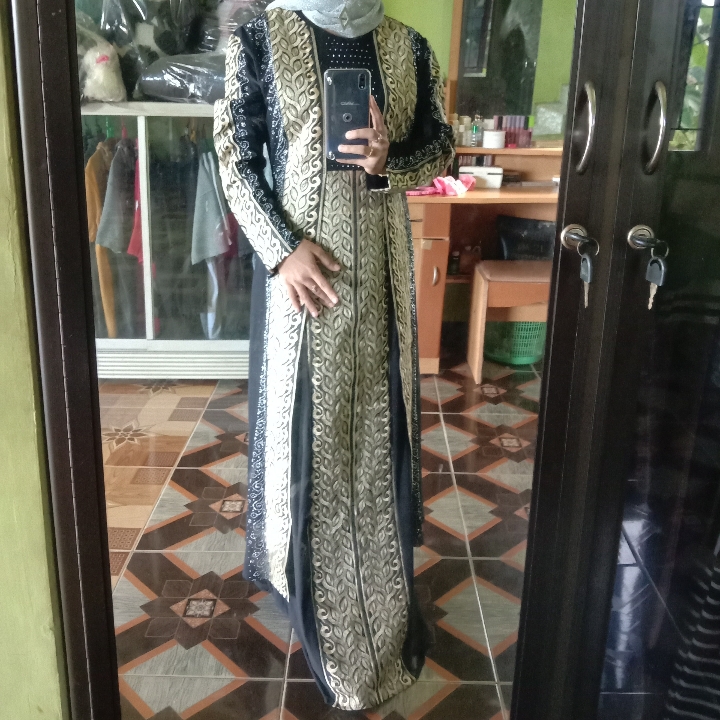 Abaya Arab