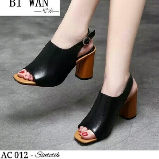 Ac 012 Hitam