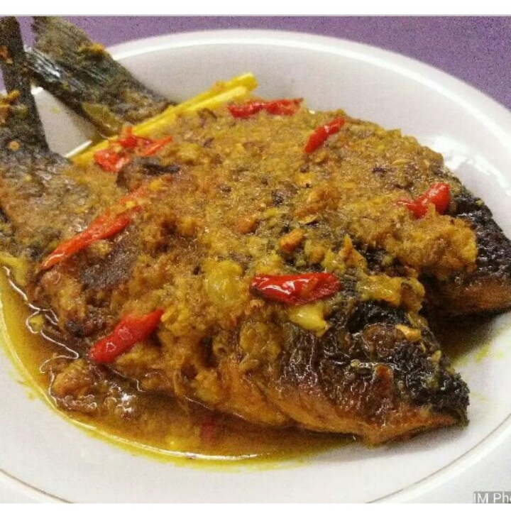 Acar Ikan Mas