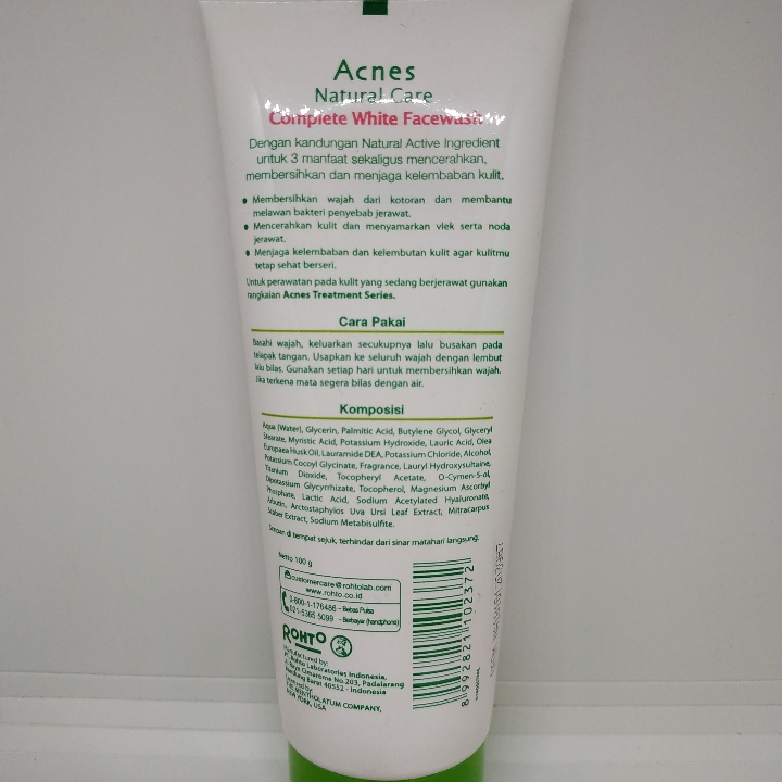 Acnes Complete White Facewash 2