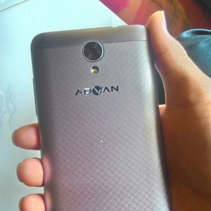 Advan S5E 4GS