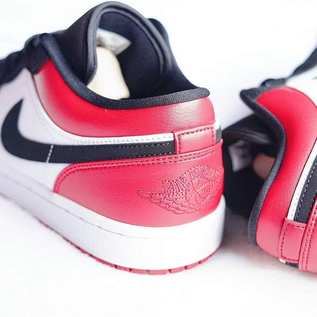 Air Jordan 1 Low Black Toe 2