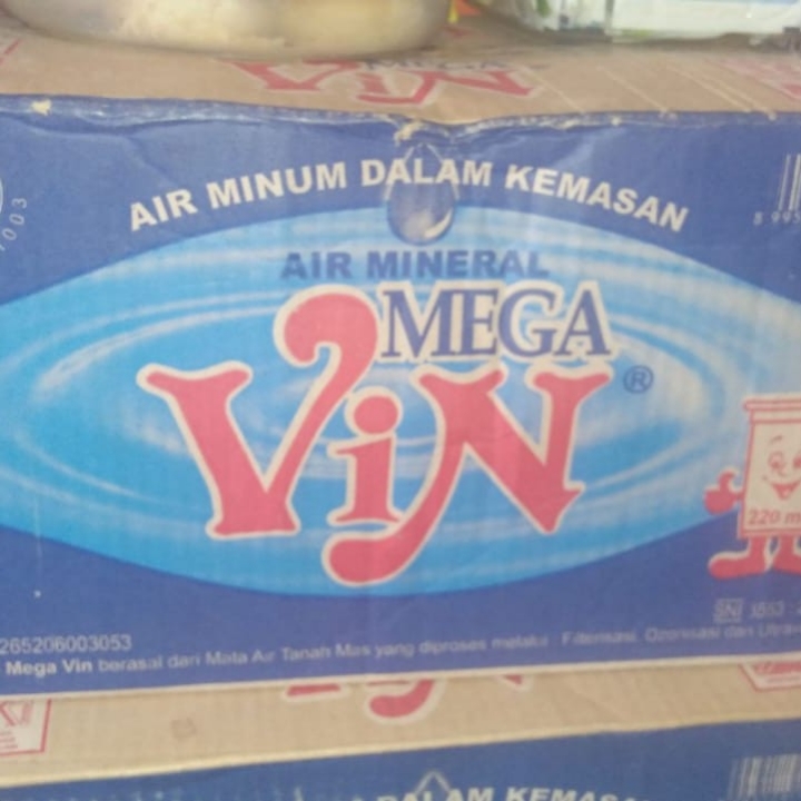 Air Minum Vin Per Dus