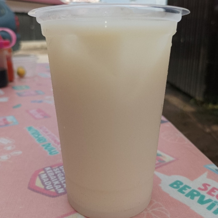 Air Tahu