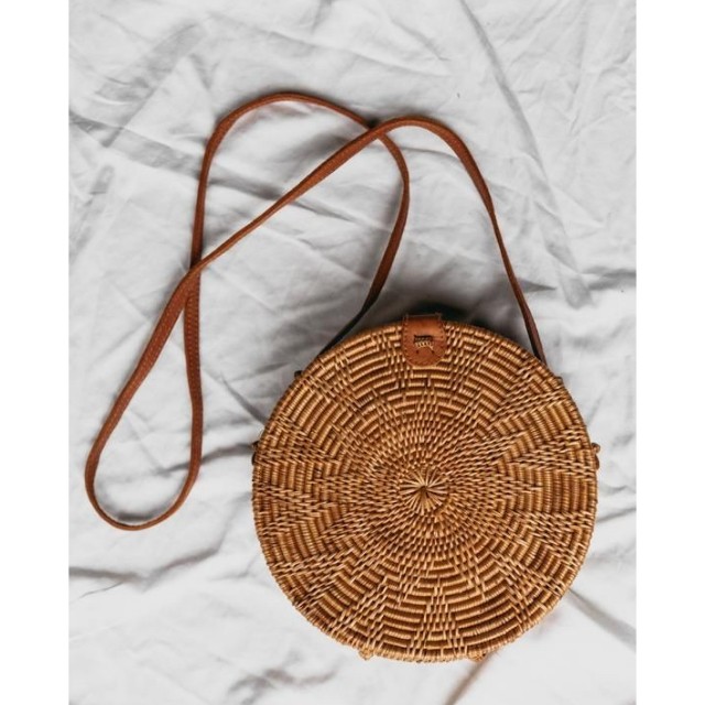 Tas rotan wanita