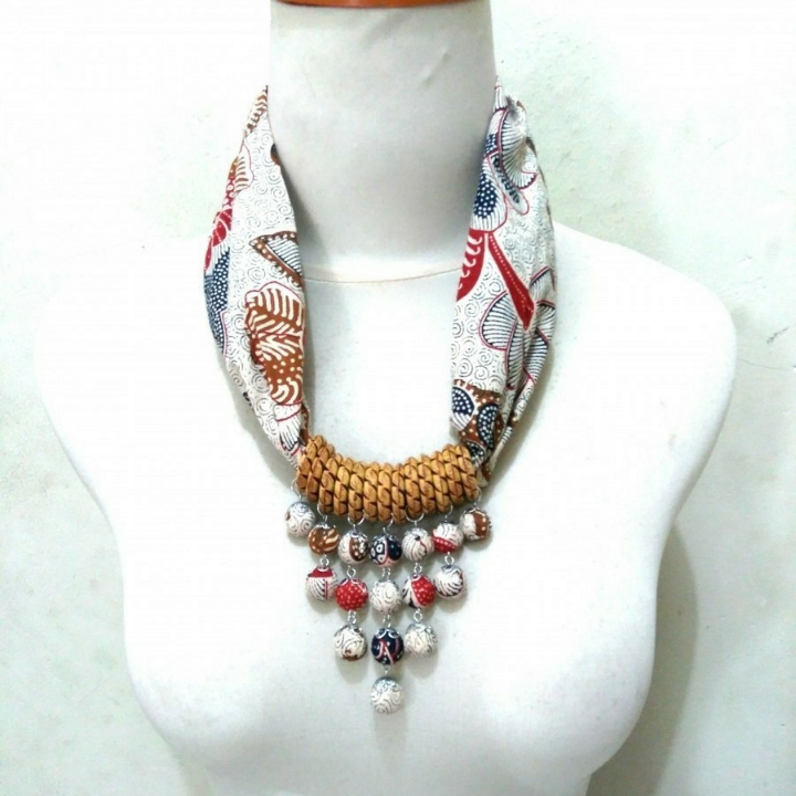 Aksesoris Batik Modern 3