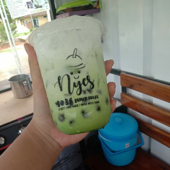 Alpokat Boba