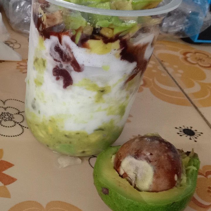Alpukat Kocok Toping Durian