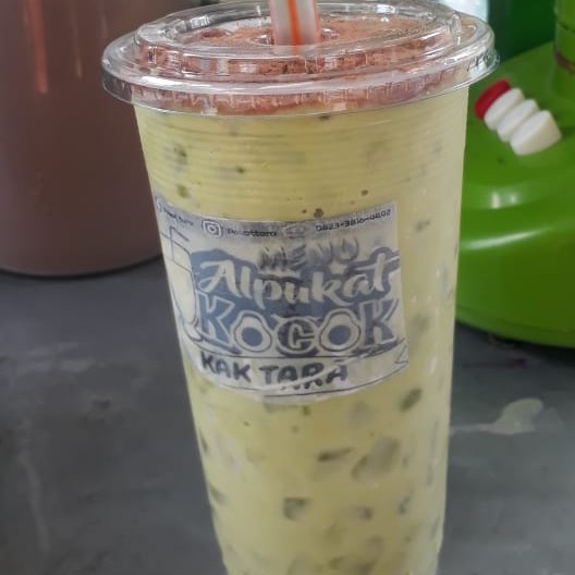 Alpukat Kocok Milk Shake Toping Milo