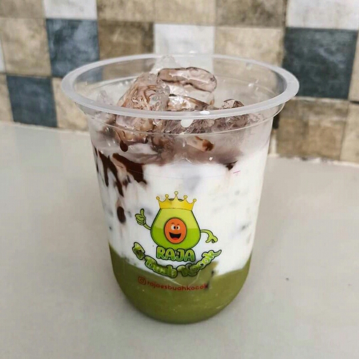 Alpukat Kocok Susu Coklat