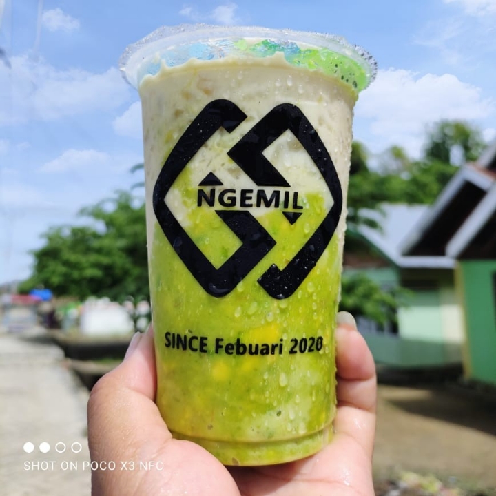 Alpukat kocok Cup Besar