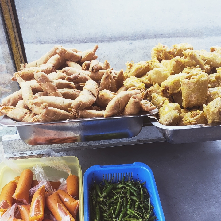 Aneka Gorengan Molen Tahu Isi Tempe Bakwan