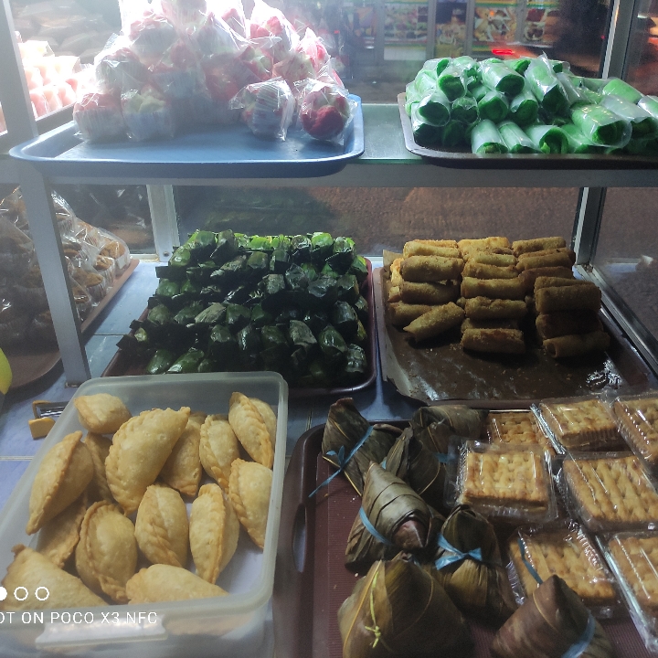 Aneka Kue Basah 3