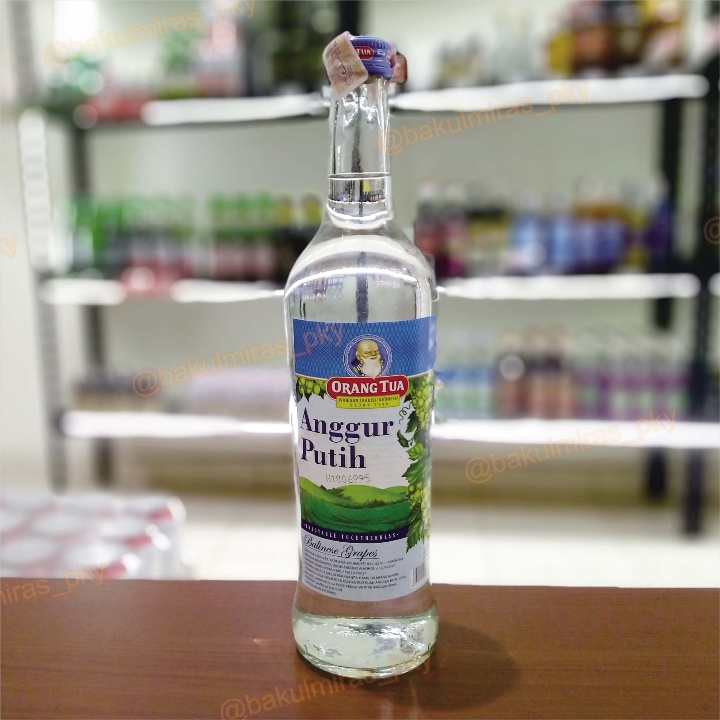 Anggur Putih Cap Orang Tua