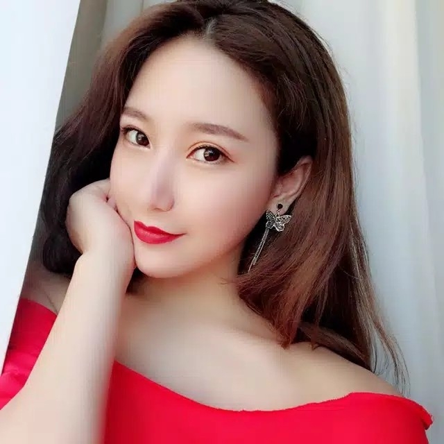 Anting Panjang Model Zircon Warna Silver 2