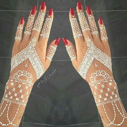 Arabian Style Henna Art