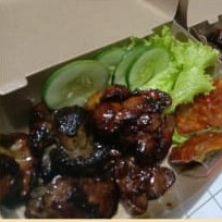 Ati Ampela Madu Plus Nasi