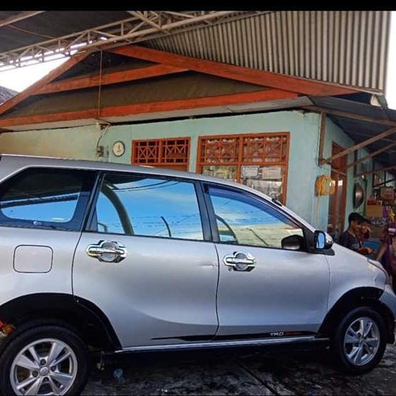Avanza Veloz