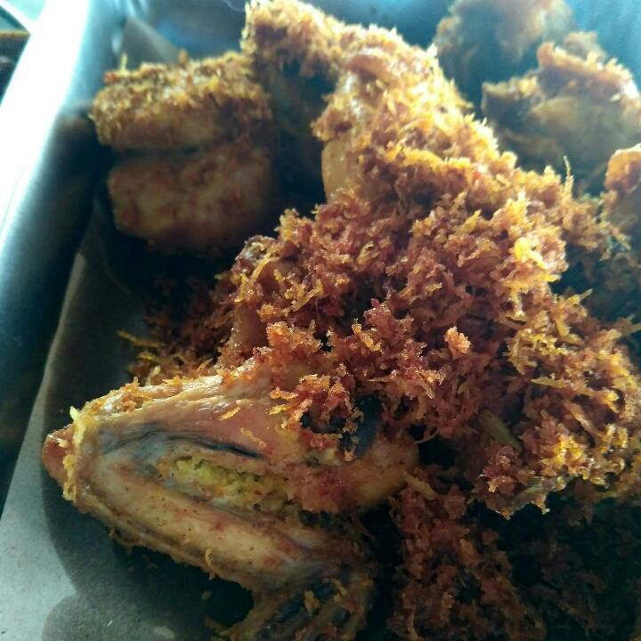 Ayam